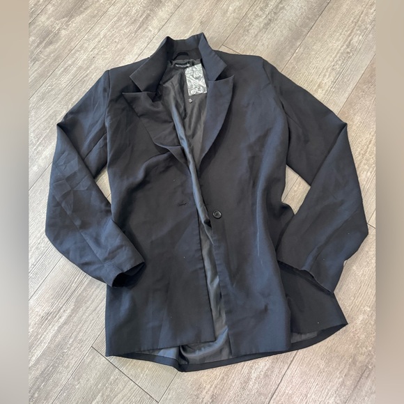 PrettyLittleThing Black Blazer Jacket - Picture 6 of 11